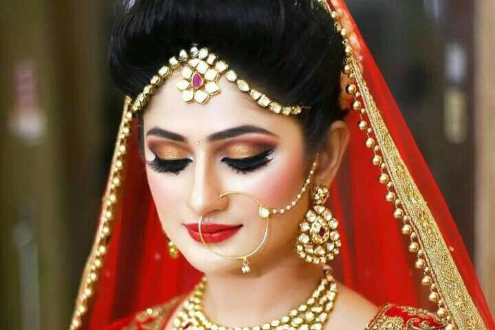 Bridal makeup