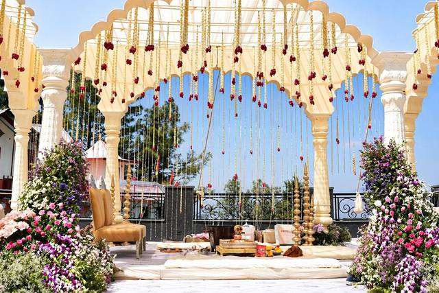 Outdoor wedding stage