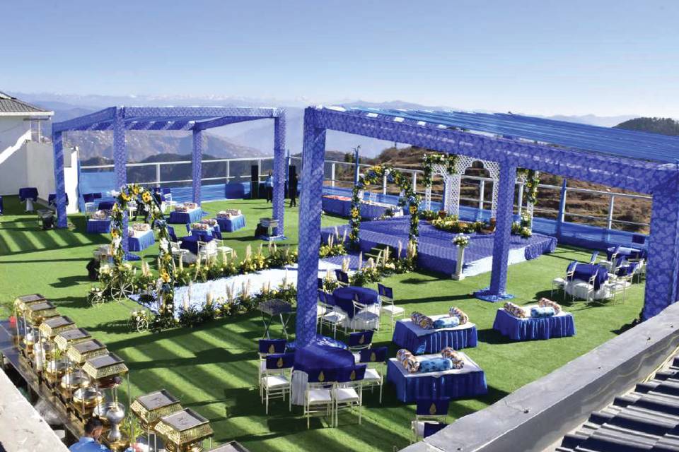 Purple Outdoor wedding decor