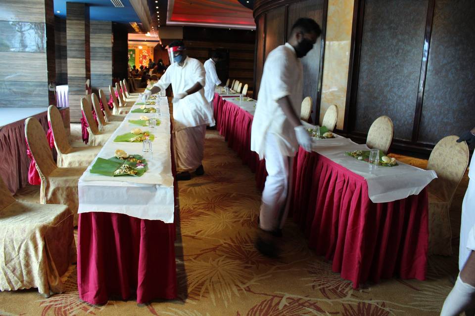 Sadhya set up at Vembanadu