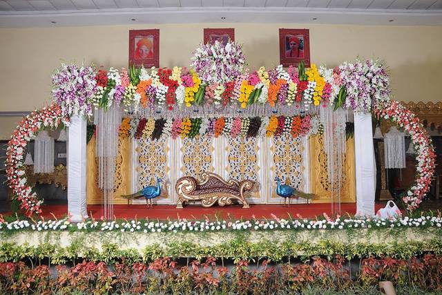Sri Mariyamma Flower Decorations