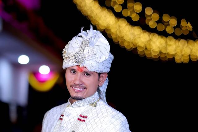 Groom
