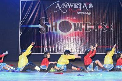 Anweta's Dance Company