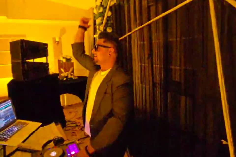 Djsunground