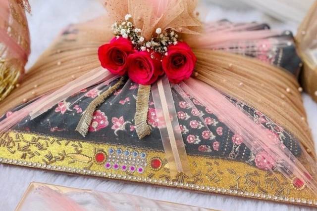 How to pack Indian dress for trousseau | Wedding trousseau packing ideas -  YouTube