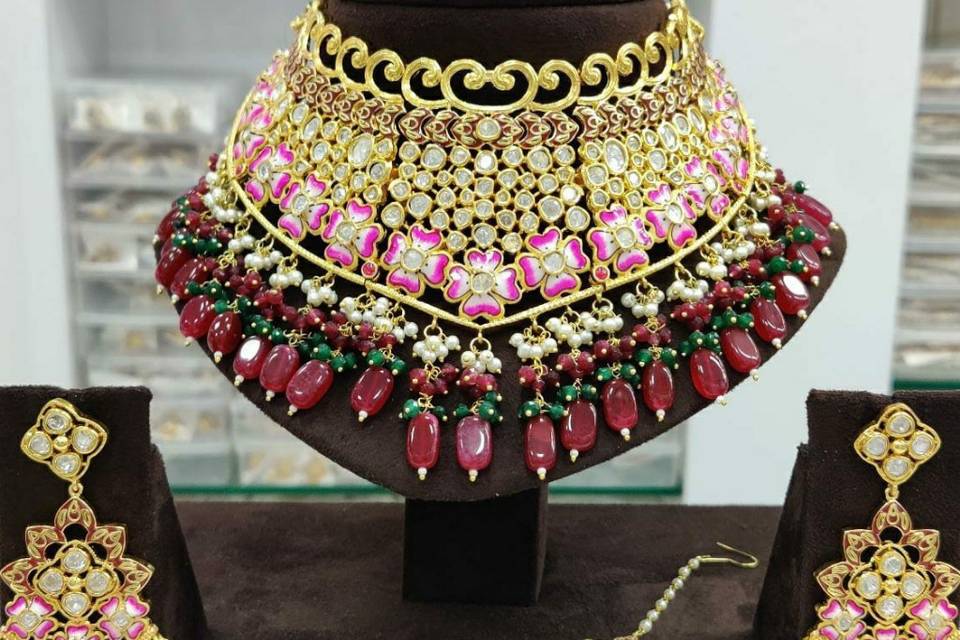 Bridal jewellery