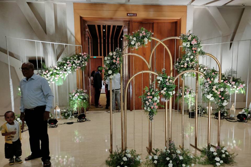 S. A. Flowers & Decor