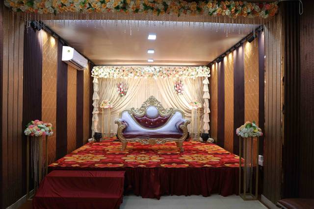 Stage decor