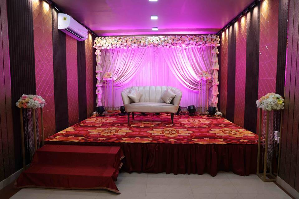 Stage decor