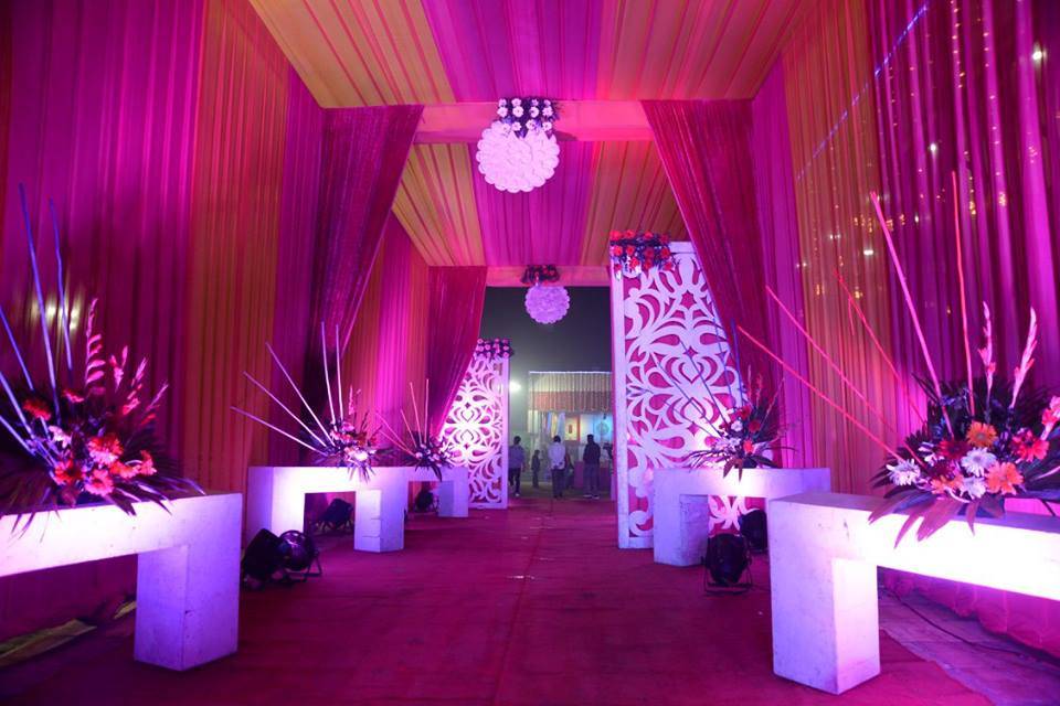 Entrance Decor