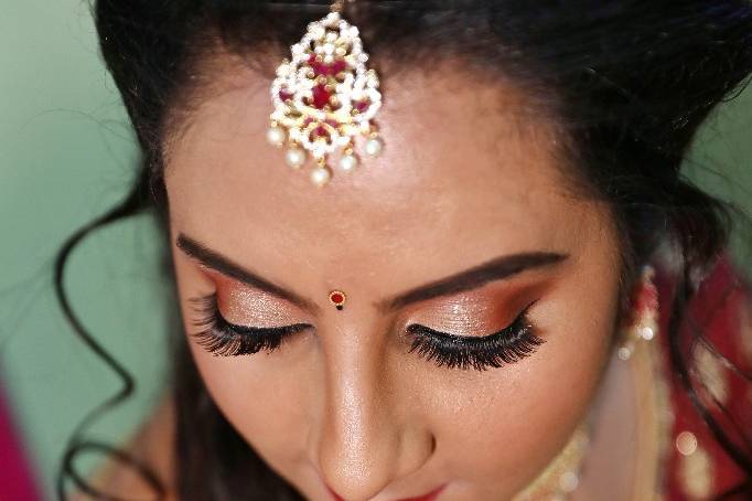 Bridal makeup