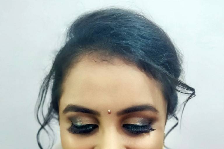 Engagement makeup