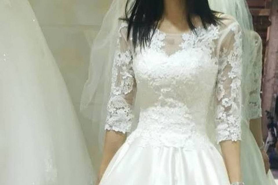 E & E Bridal Dresses And Accessories