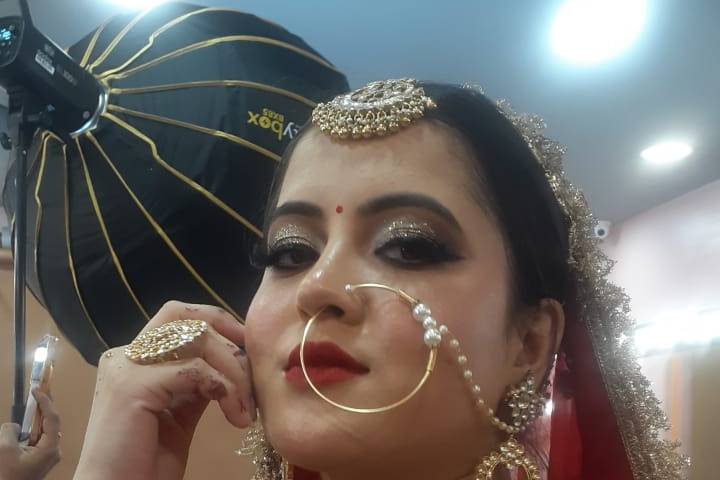 Bridal makeup