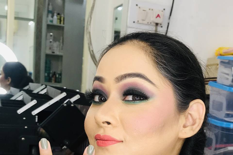 Party makeup