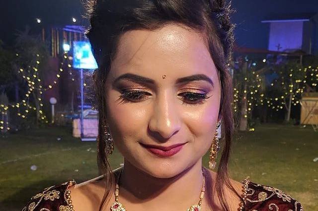 Party makeup