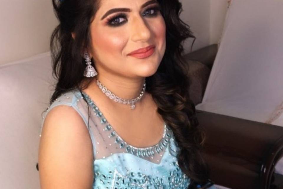 Ladylook by Suhani, Kanpur
