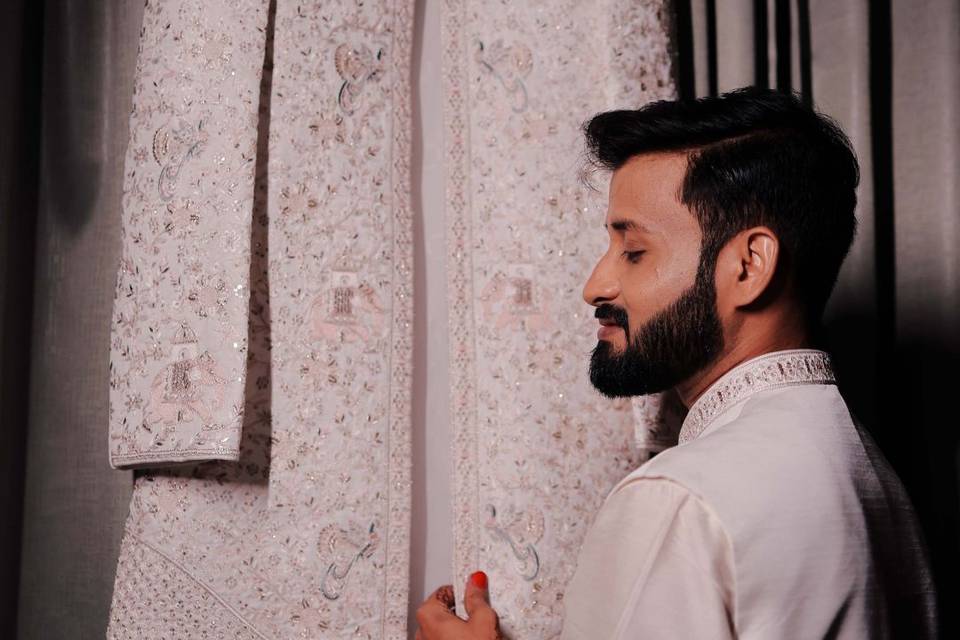 Groom