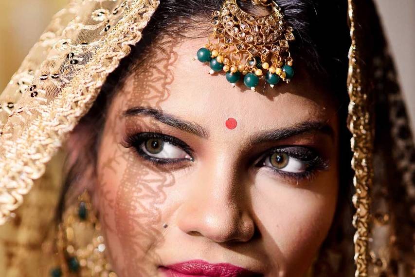 Bridal makeup