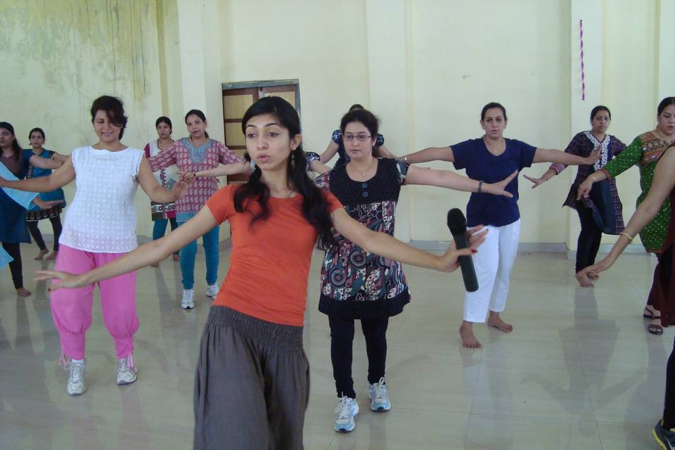 Parijat Himani Dance