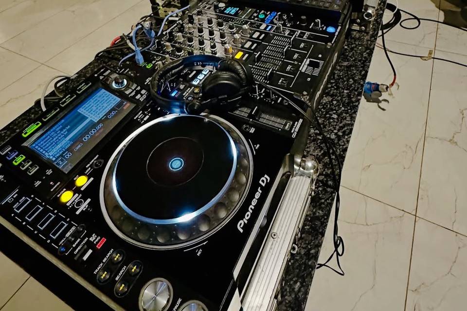 DJ setup