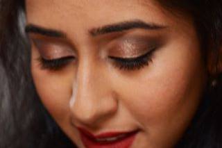 Dhanishta Choudhary Makeup Artist