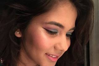 Dhanishta Choudhary Makeup Artist