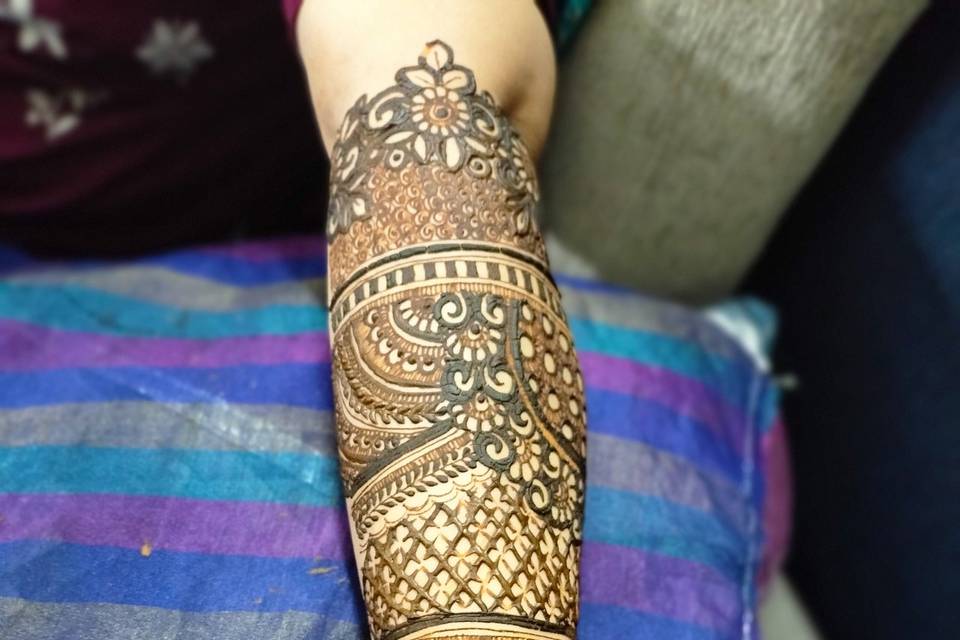 Henna Tales