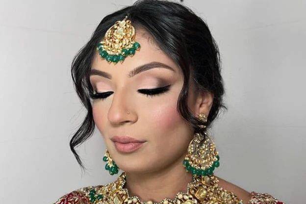 Prabhmakeovers.mua_1697695962_3216829340721943857_47162388871