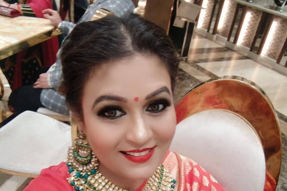 Prabhmakeovers.mua_1638463347_2719950158778238458_47162388871