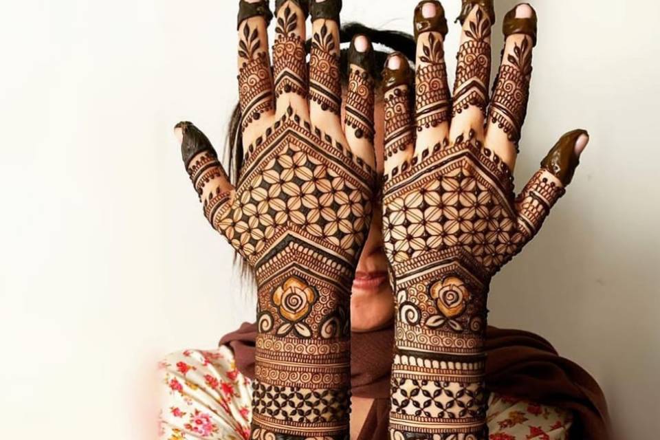 Top Indian Mehndi Designs for Brides and Grooms - Ram Kumar Mehandi