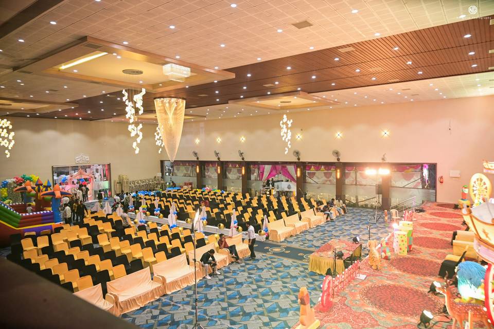 Banquet hall