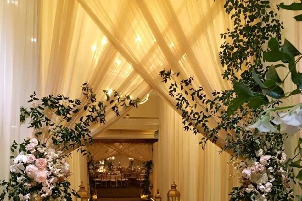 Entrance decor