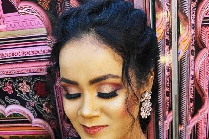 Party makeup