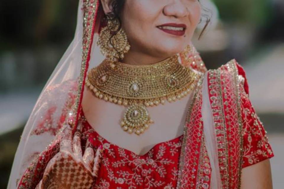 Bridal makeup