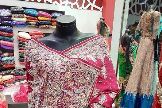 Madan Fashion Sarees in Nai Sarak,Delhi - Best Saree Retailers in Delhi -  Justdial