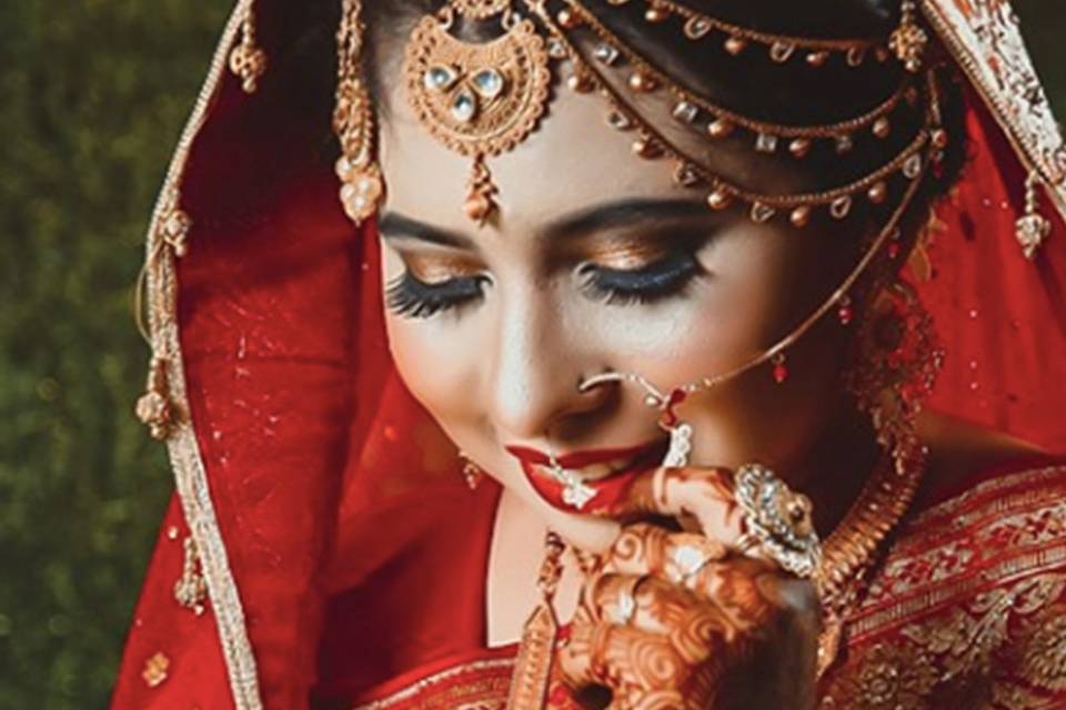 Bridal makeup