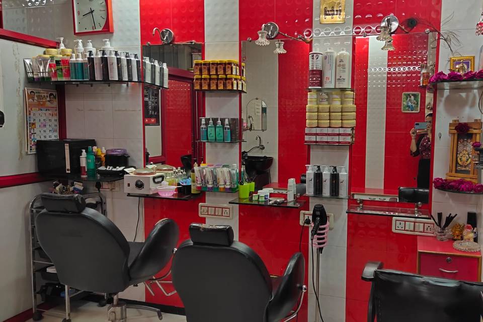 Darshani - Beauty Parlour & Classes