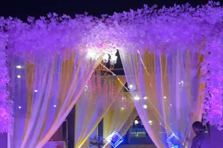 Entrance decor
