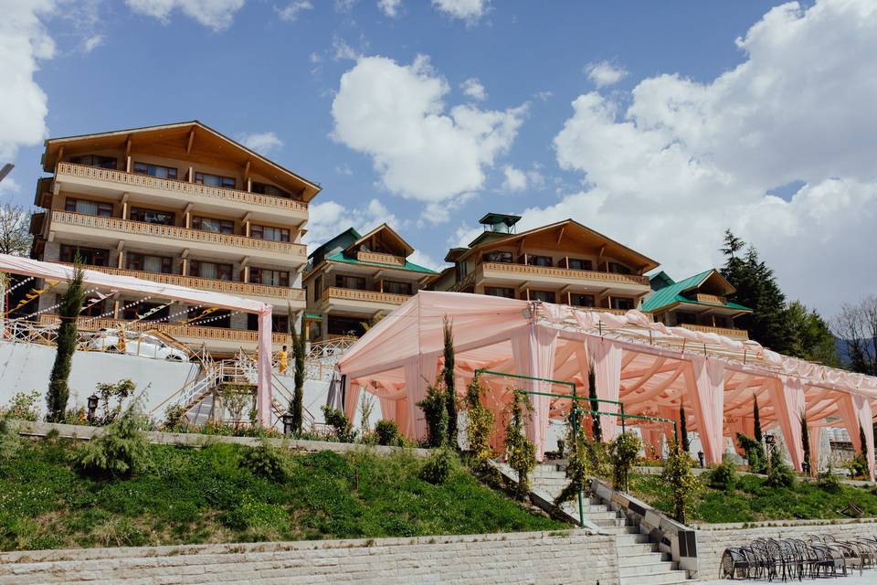 Main ground decor