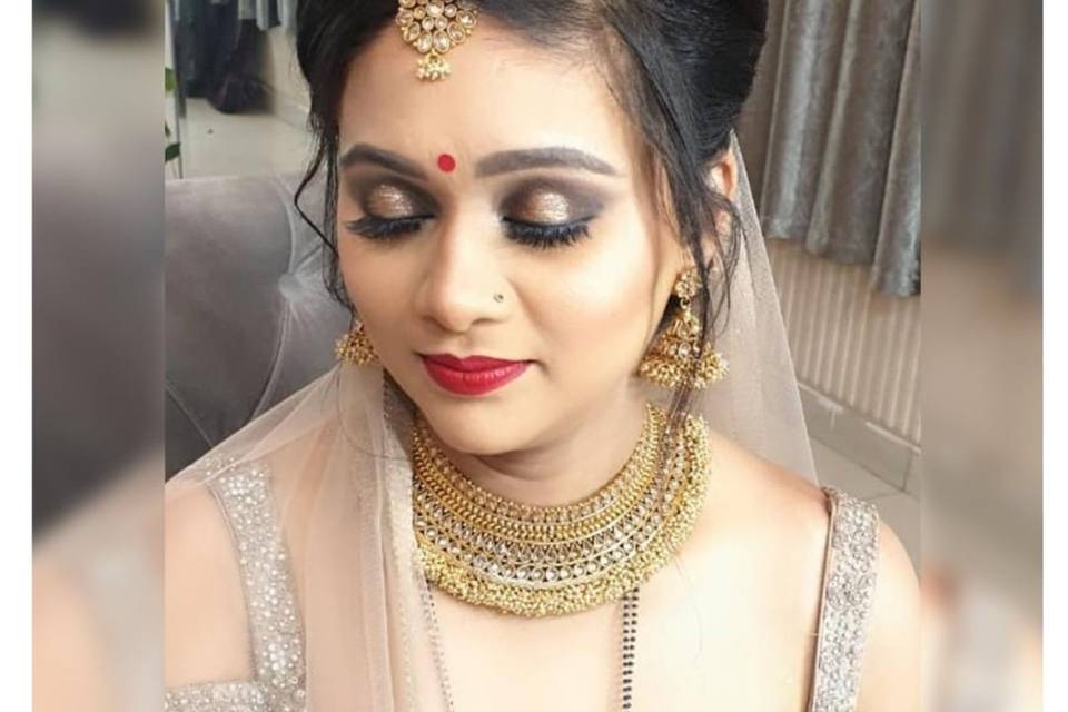 Bridal makeup