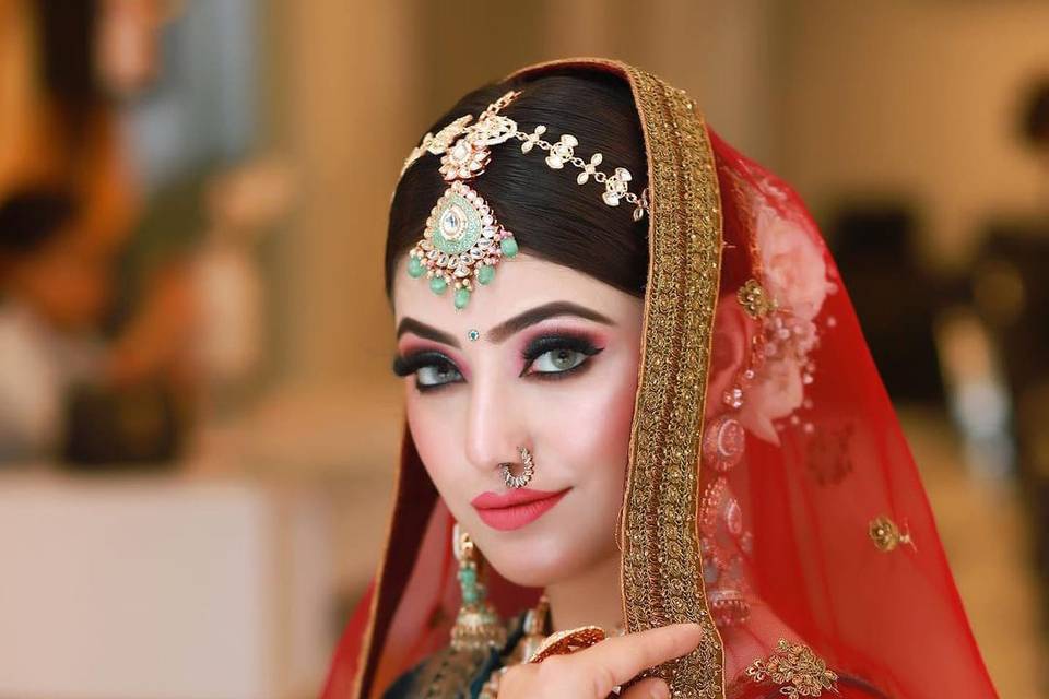 Bridal makeup