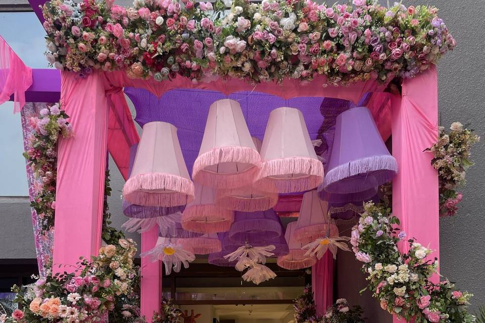 Entrance decor