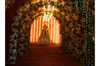 Mandar Lawn
