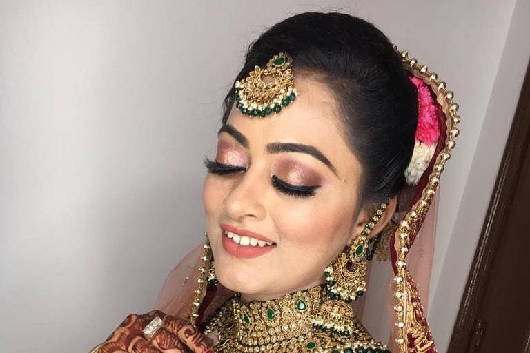 Bridal makeup