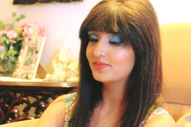 Party makeup