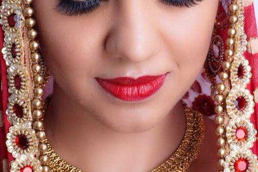 Bridal makeup