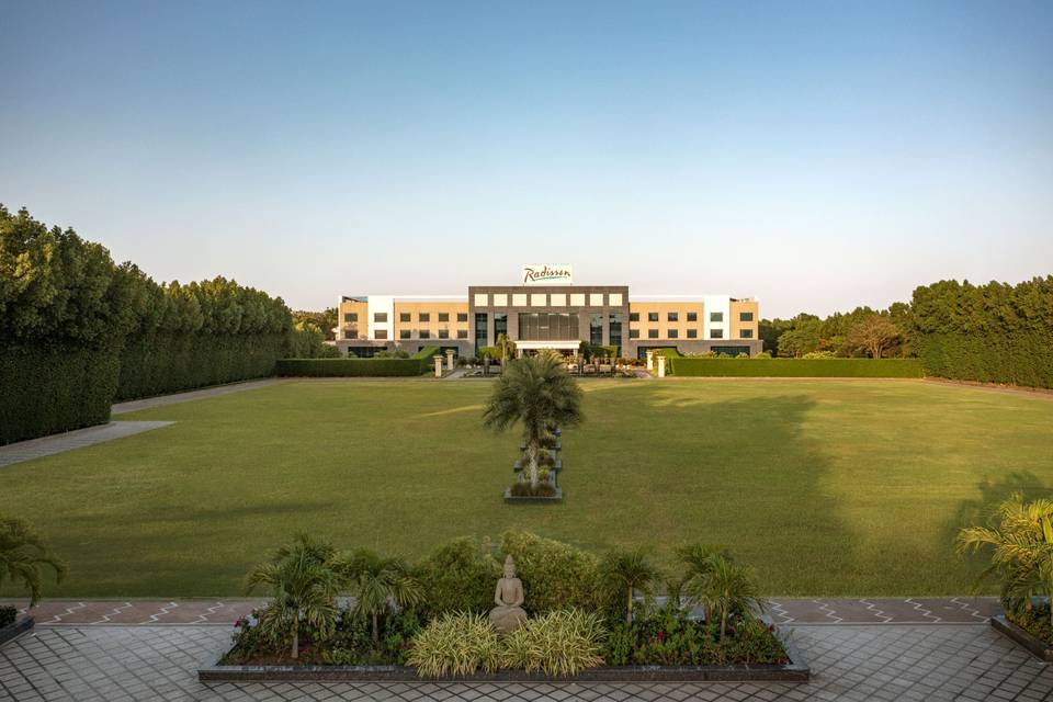 Lawn area