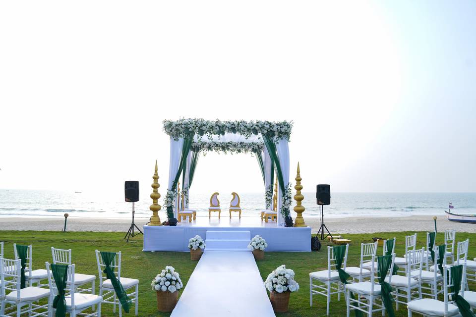 Mandap Sea Background