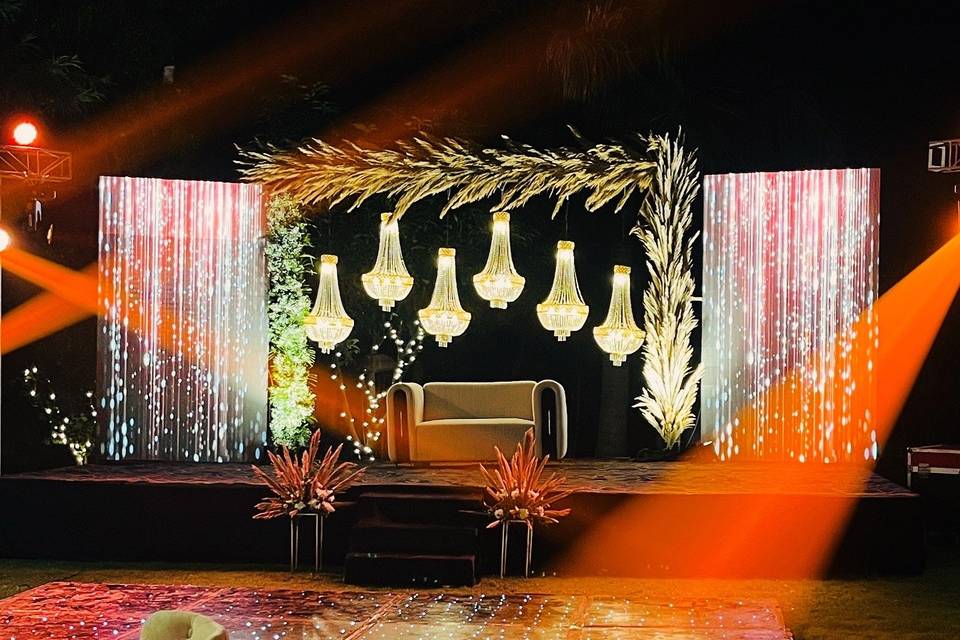 Engagement/Reception Stage